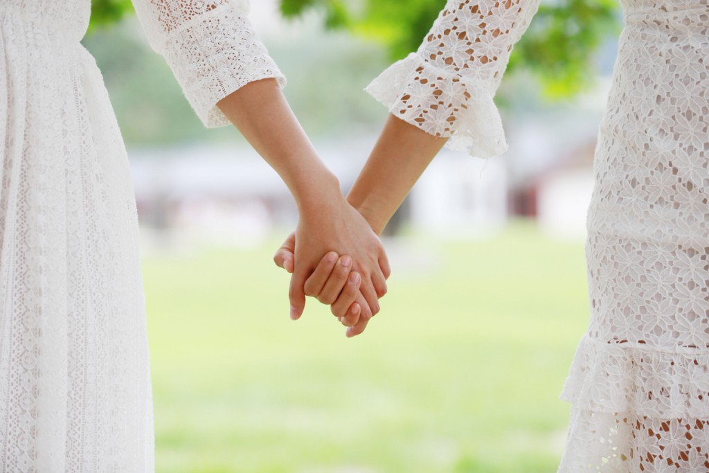 Lesbian rings deals for wedding